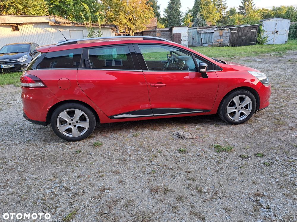Renault Clio - 6