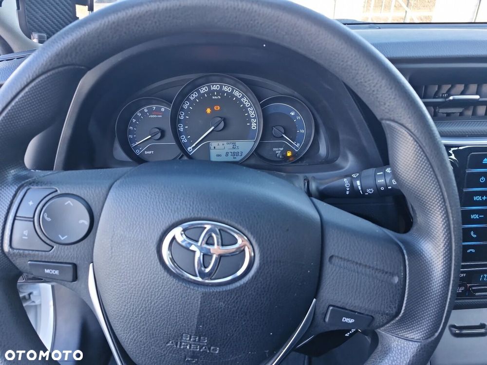 Toyota Auris - 15