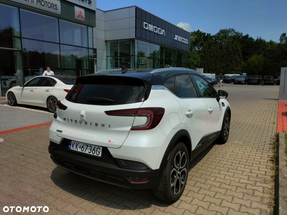 Mitsubishi ASX - 5