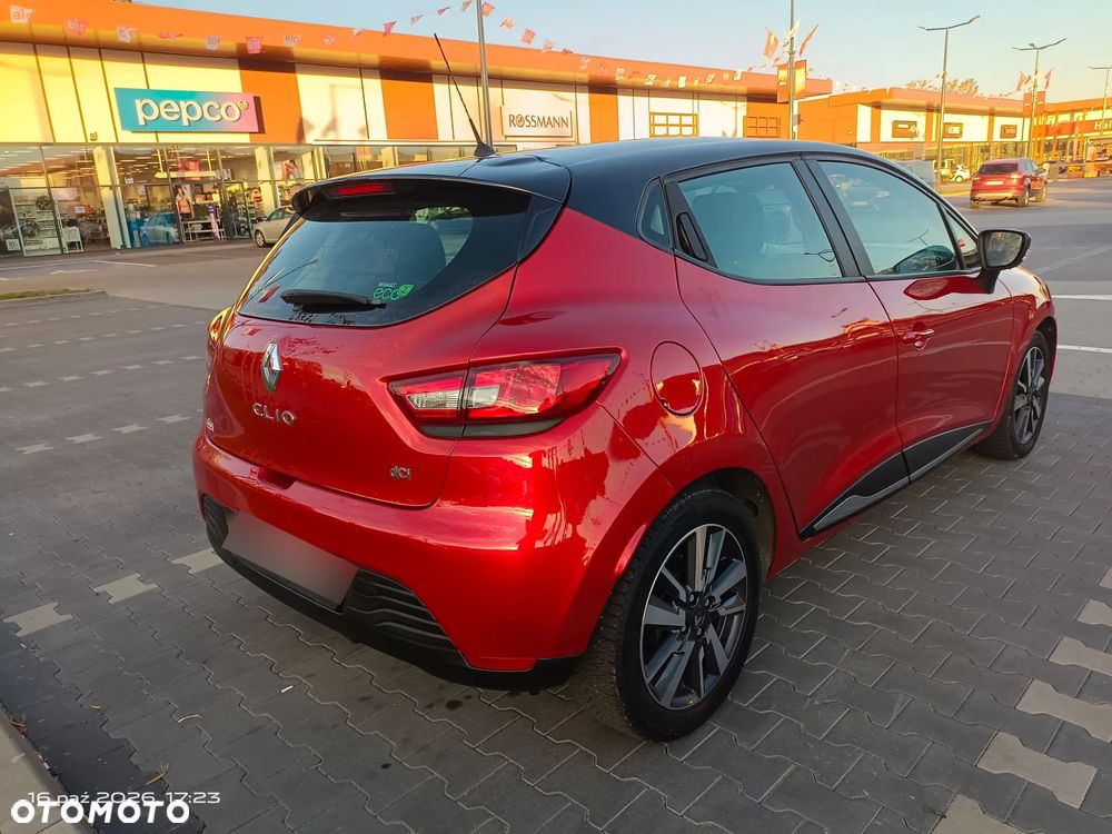 Renault Clio - 6
