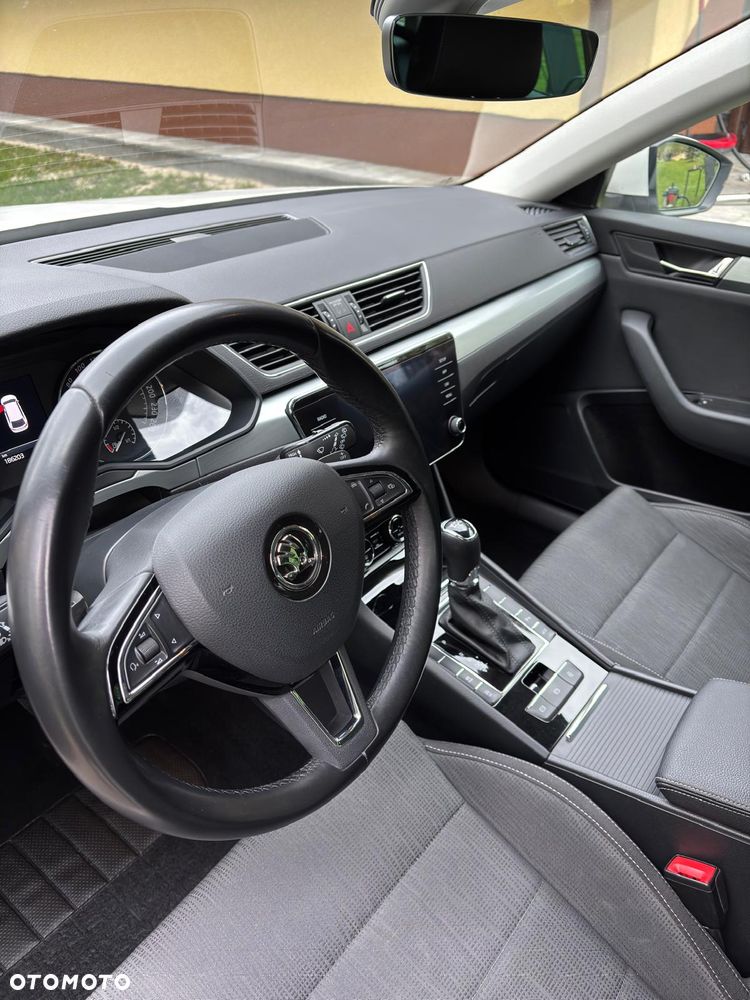 Skoda Superb 2.0 TDI Style DSG7 - 12
