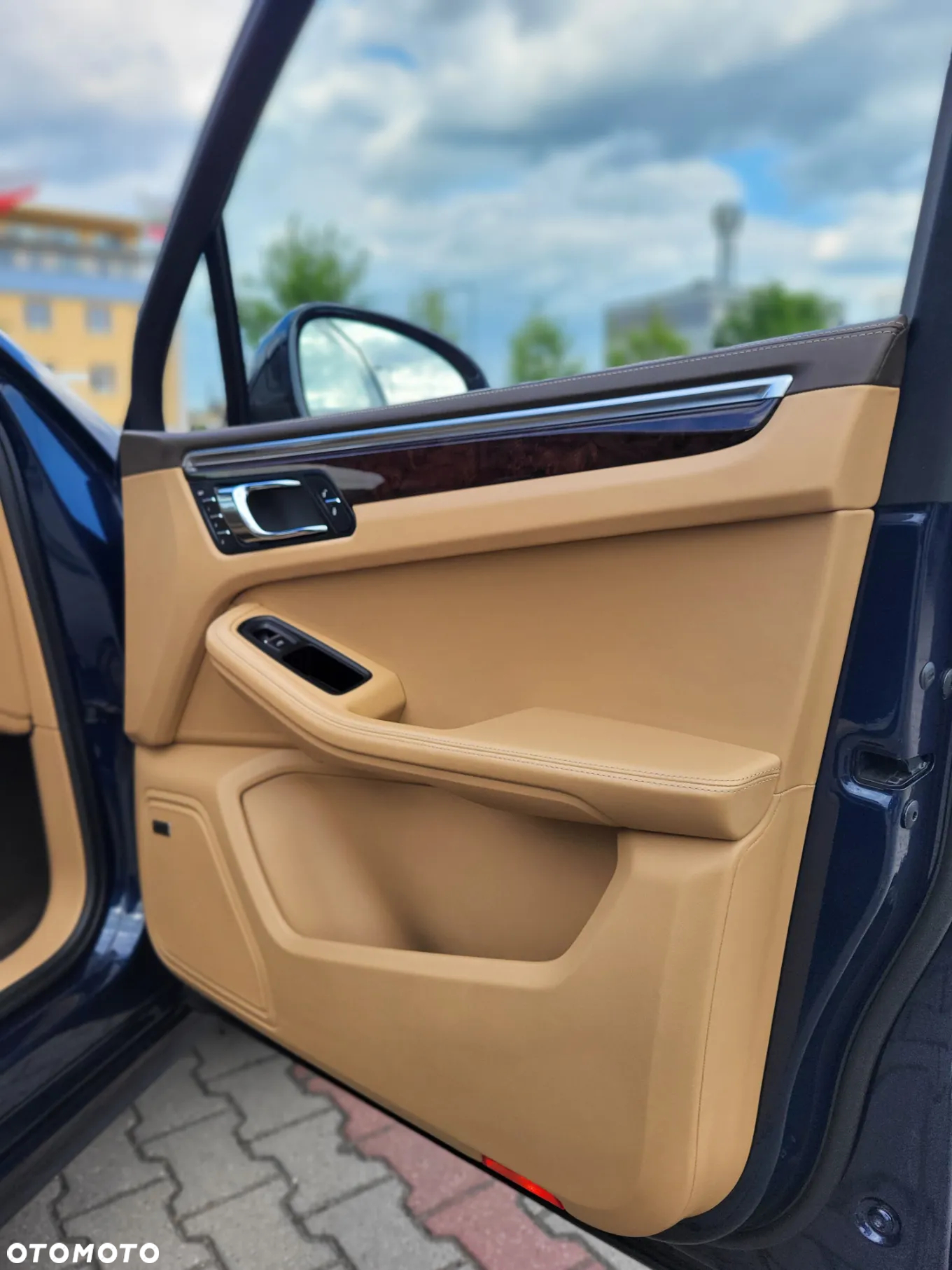 Porsche Macan Turbo - 14