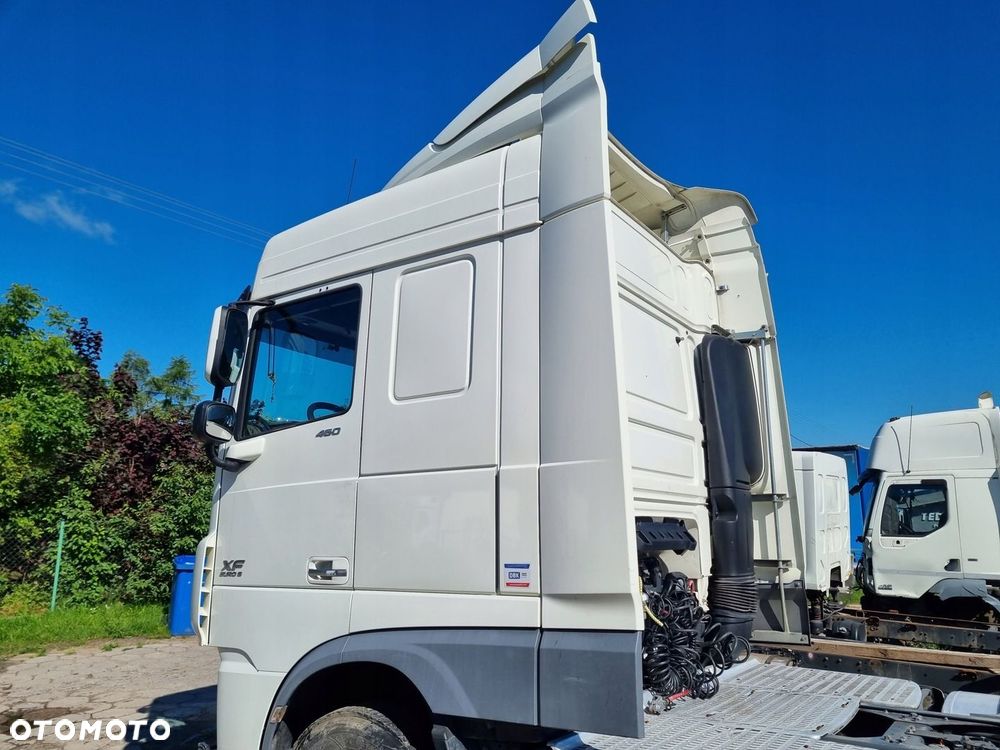 KABINA BIAŁA GOŁA SZKIELET BEZ DRZWI DAF XF 106 EURO 6 SPACE CAB - 5