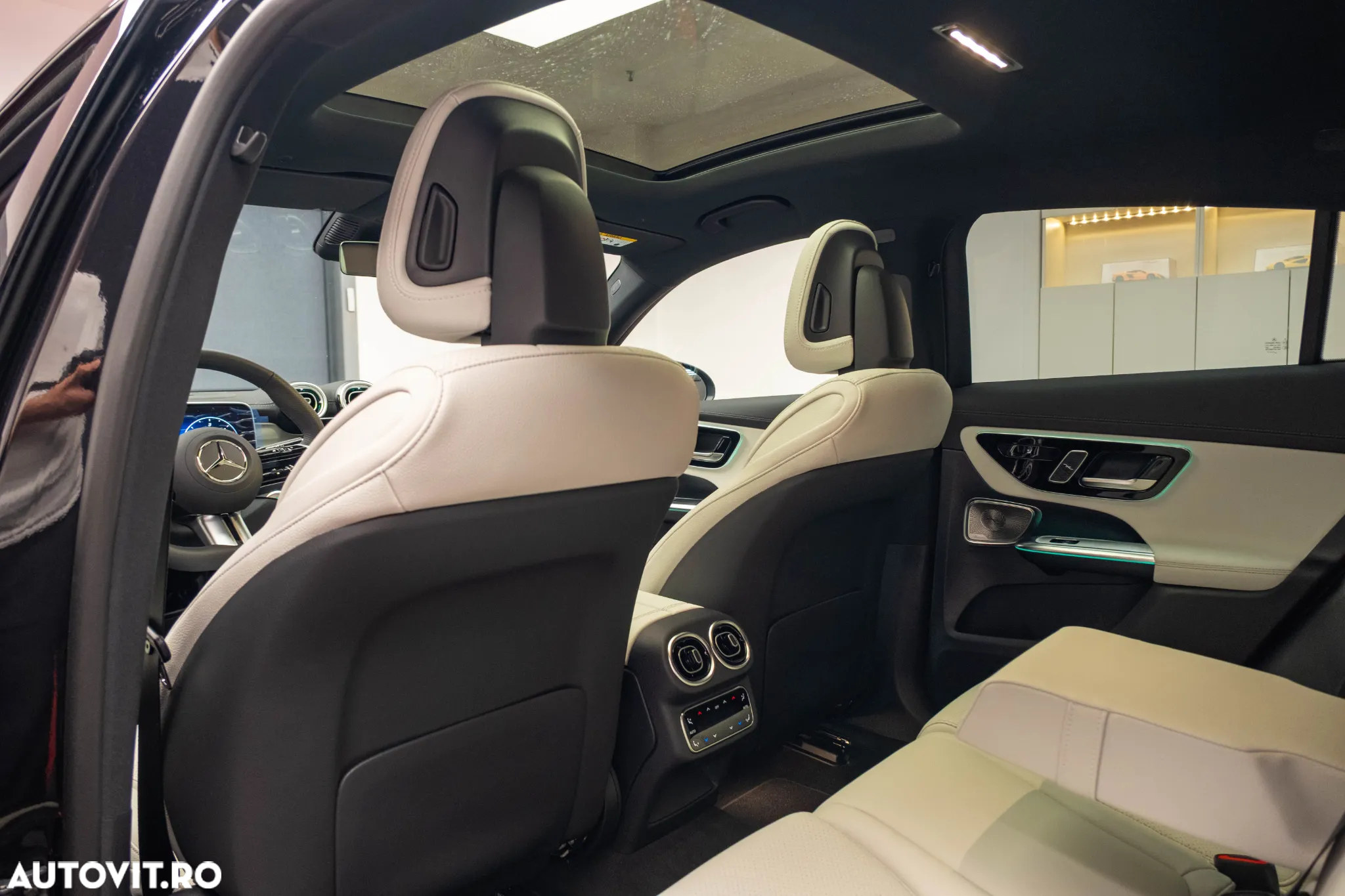 Mercedes-Benz GLC 220 d 4MATIC MHEV - 25