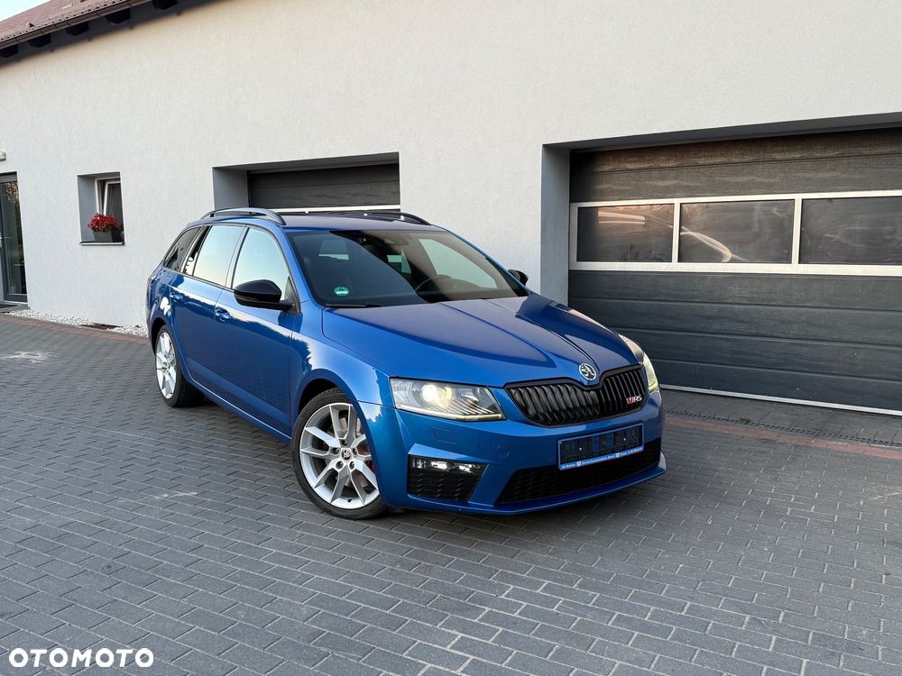 Skoda Octavia Combi 2.0 TDI RS - 3