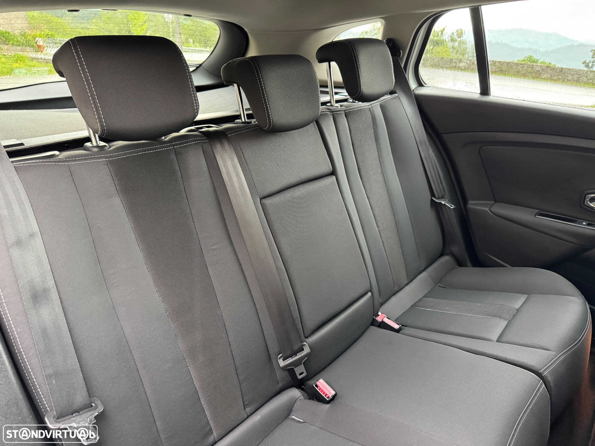 Renault Mégane Sport Tourer 1.5 dCi Dynamique S - 22