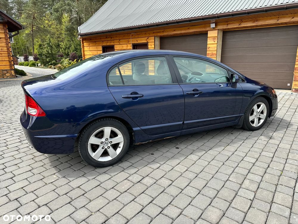 Honda Civic - 4