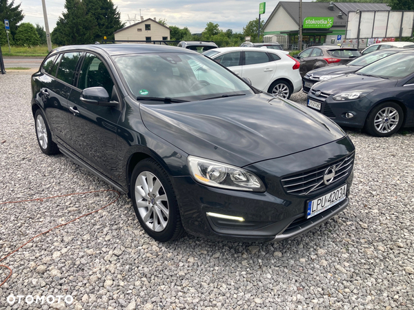 Volvo V60 D2 Base