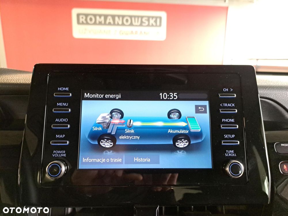 Toyota Camry 2.5 Hybrid Comfort CVT - 22