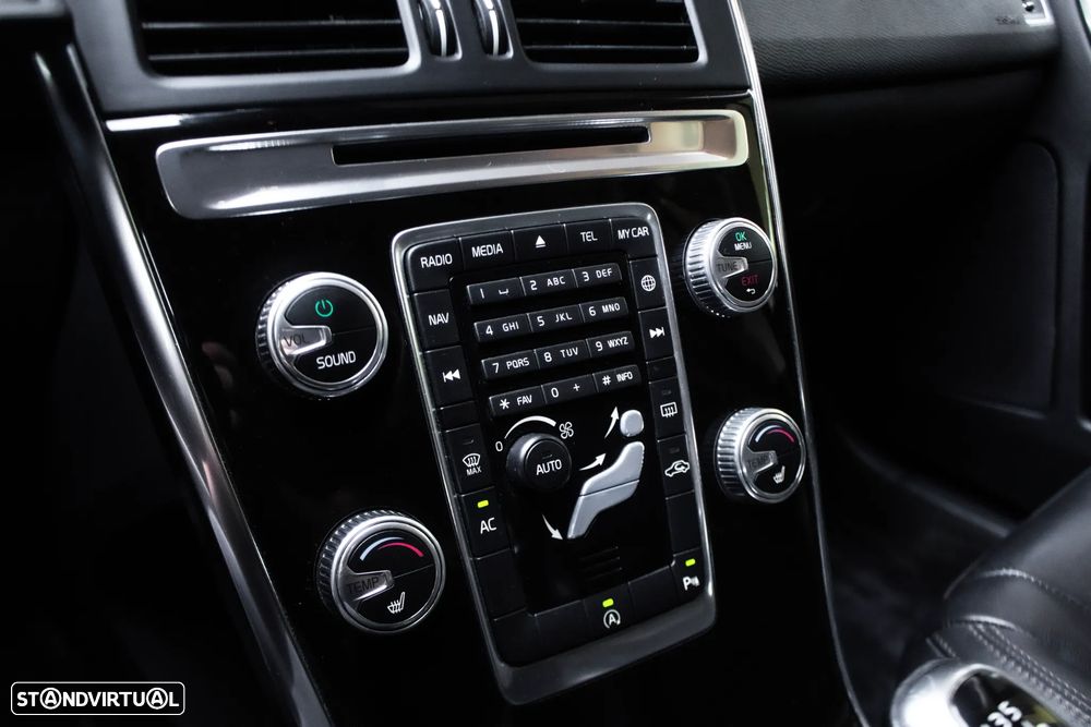 Volvo XC 60 2.0 D3 Dynamic Edition - 19