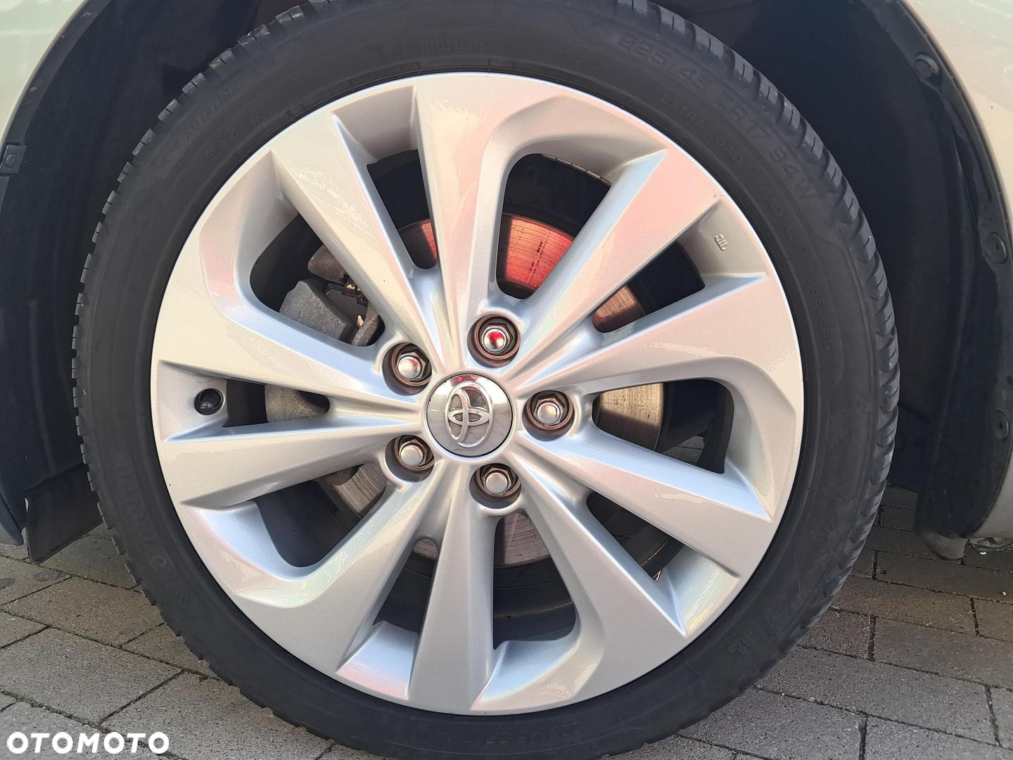 Toyota Auris Hybrid 135 Prestige - 11