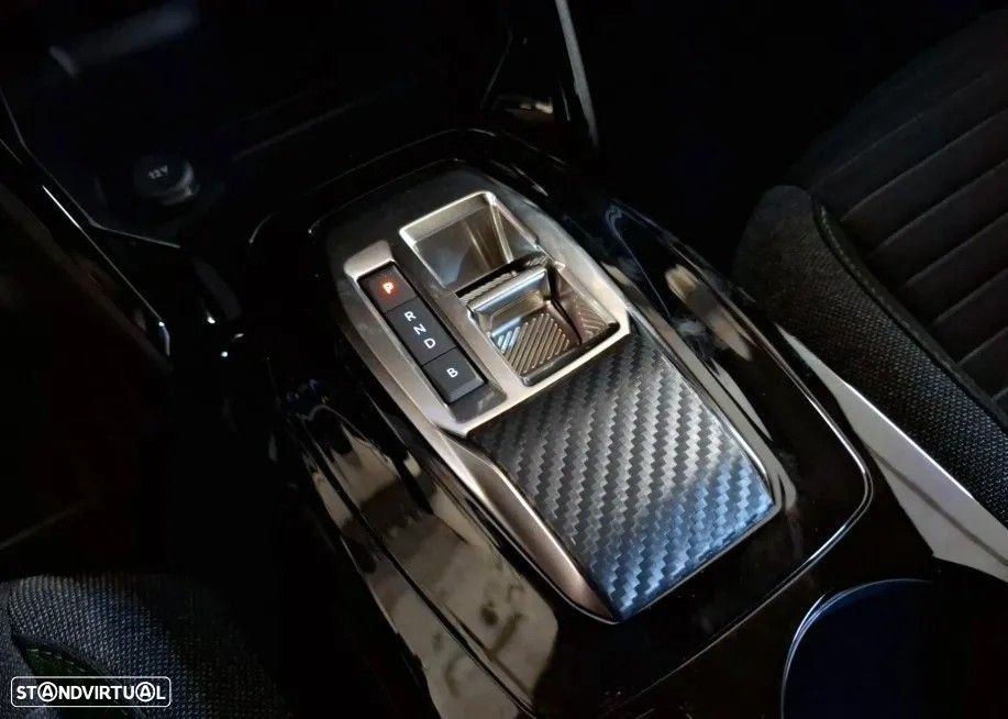 Peugeot e-2008 50 kWh Active - 7
