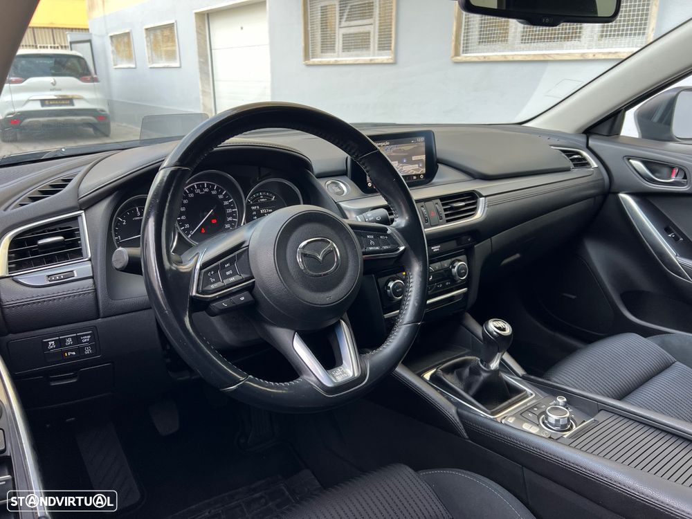 Mazda 6 M6 2.2 SKY-D Excellence Navi - 33