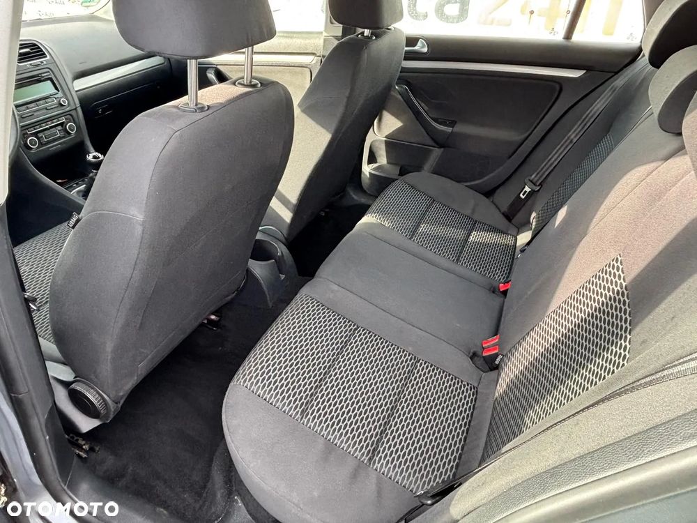 Volkswagen Golf VI 1.6 TDI BlueMot Trendline - 11