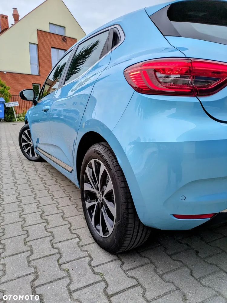 Renault Clio - 9