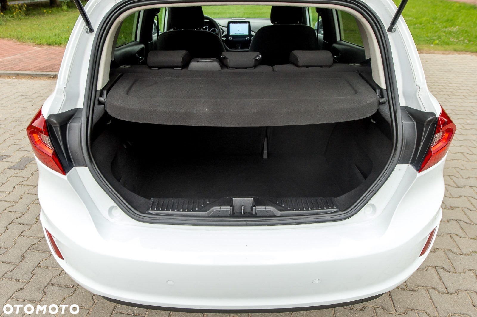Ford Fiesta 1.0 EcoBoost S&S TITANIUM - 36