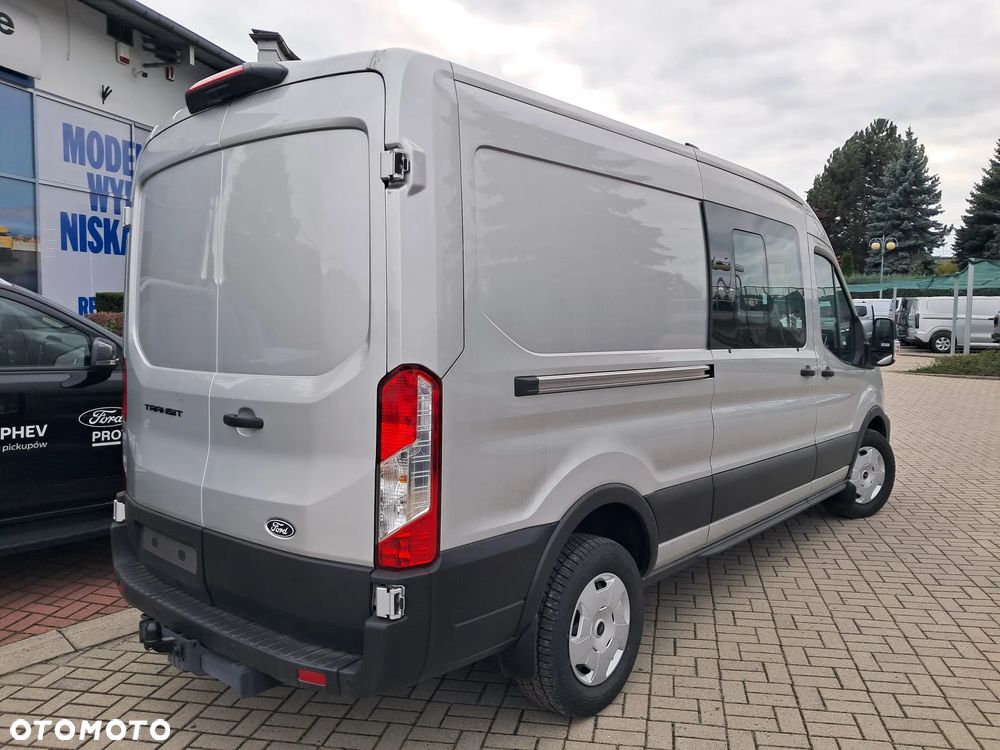 Ford Transit - 12