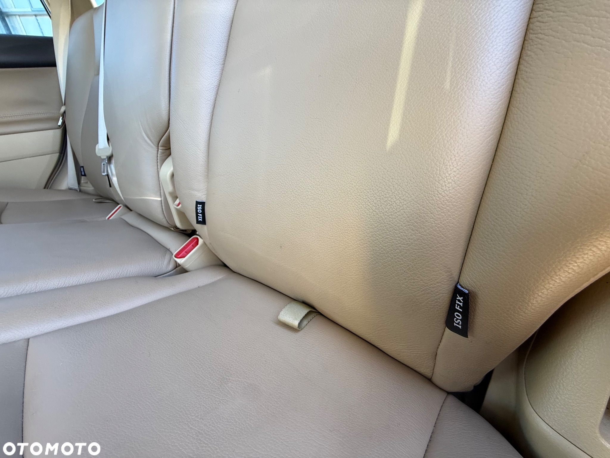 Toyota Land Cruiser - 17
