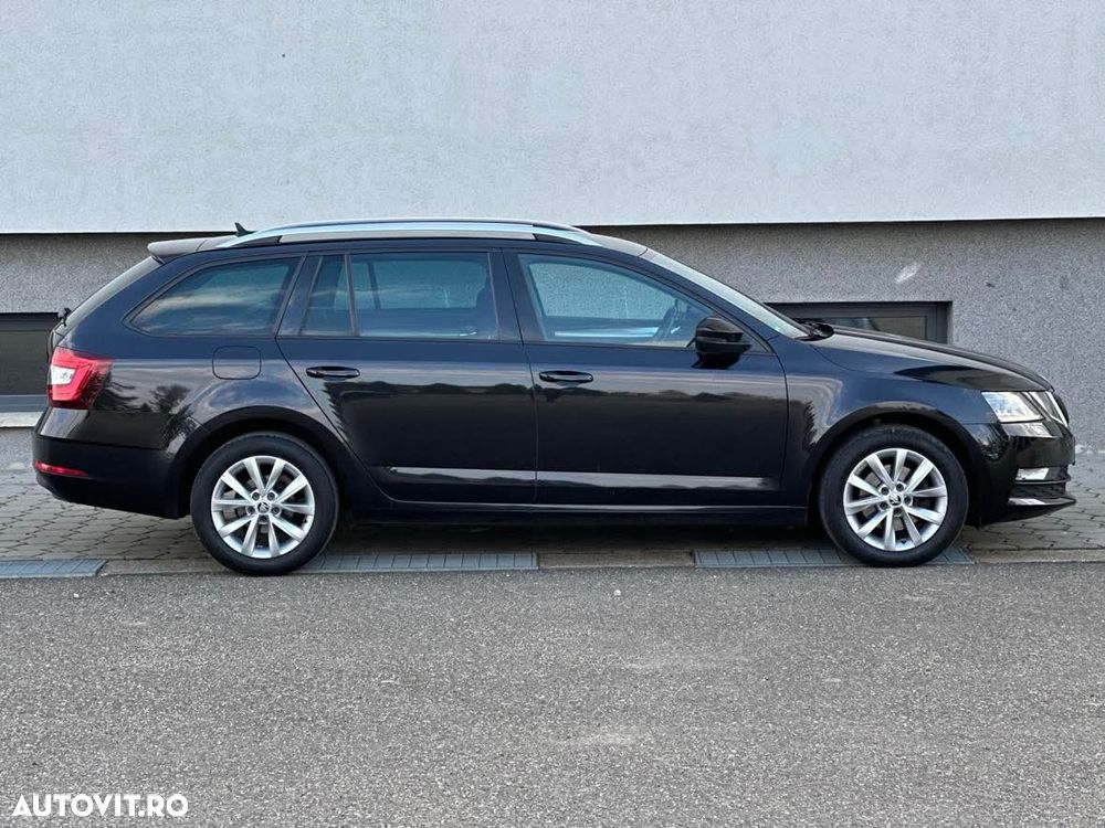 Skoda Octavia 2.0 TDI Sport Edition - 10