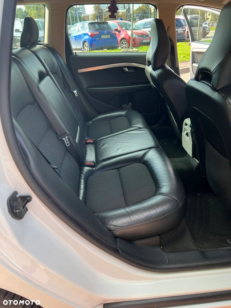 Volvo V70 - 11