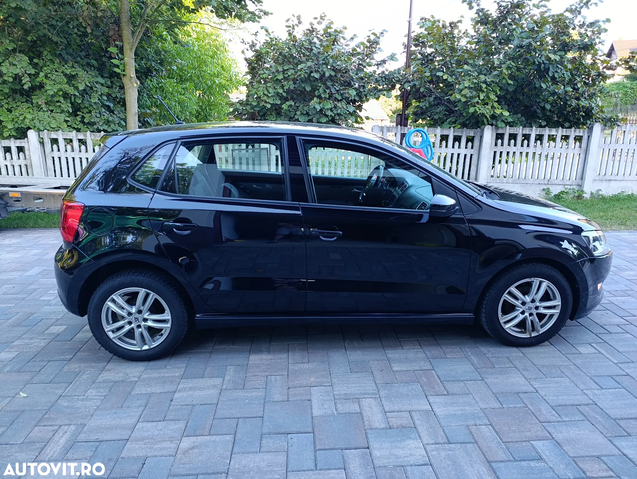 Volkswagen Polo 1.4 TDI Blue Motion - 12