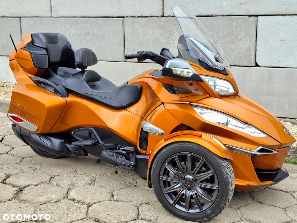 Can-Am Spyder - 3