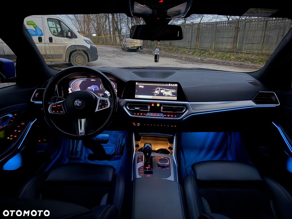 BMW Seria 3 330e Sport Line - 21