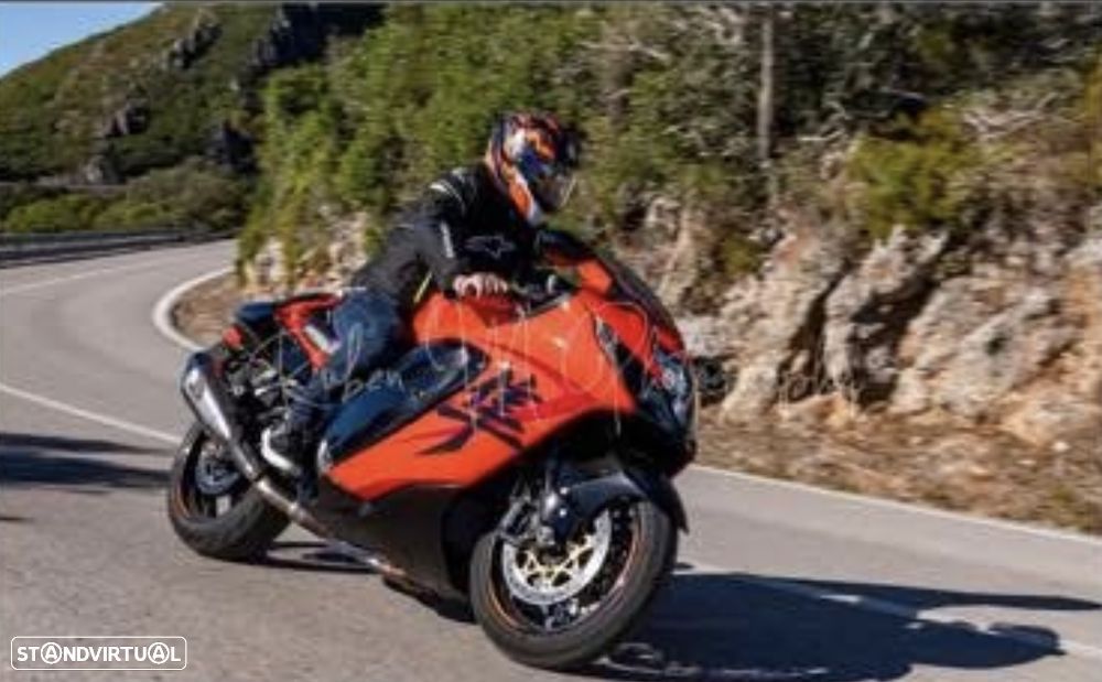 Suzuki Hayabusa 25 anos - 2