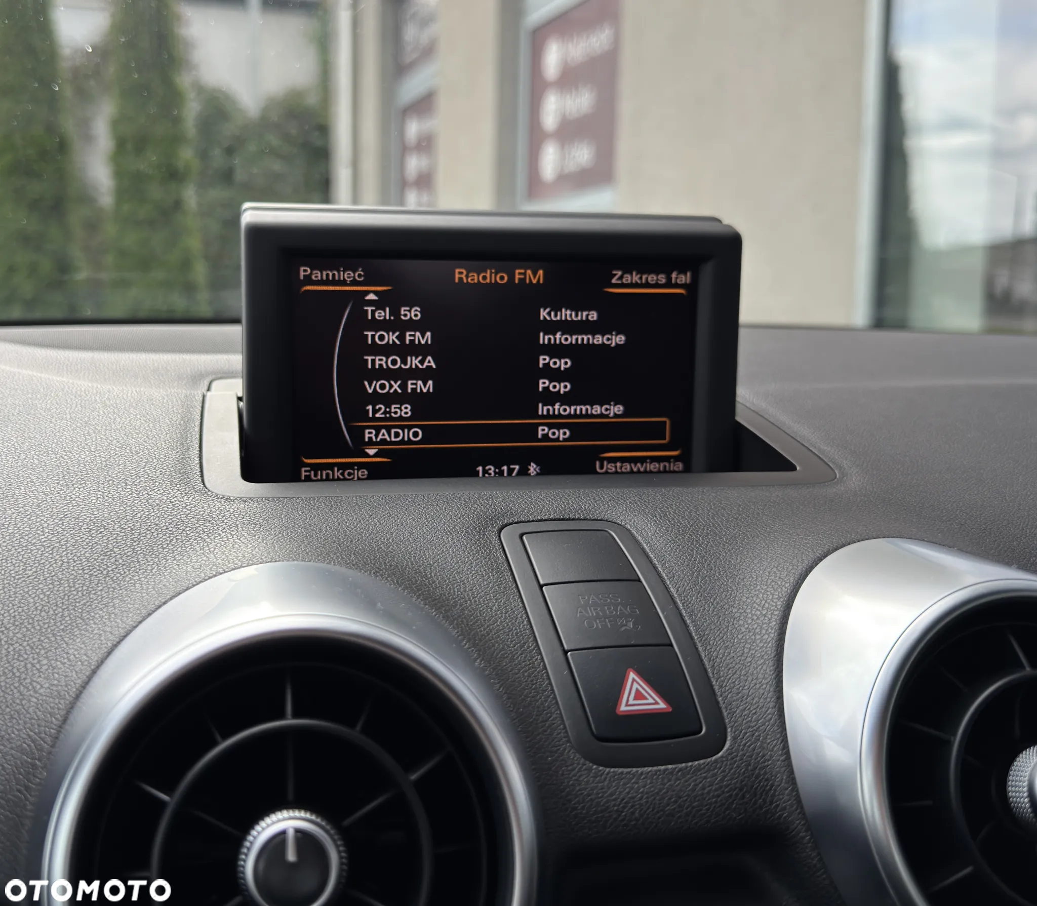 Audi A1 Sportback 1.4 TFSI S tronic S line Sportpaket - 23