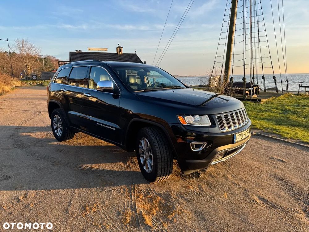 Jeep Grand Cherokee - 11