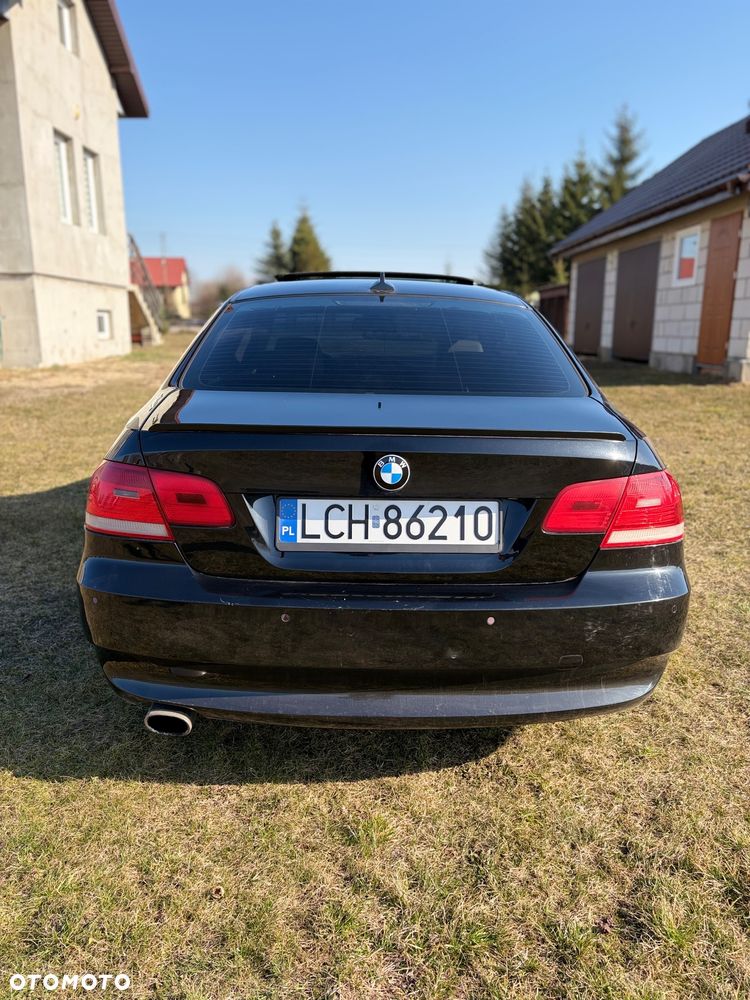 BMW Seria 3 320d - 5