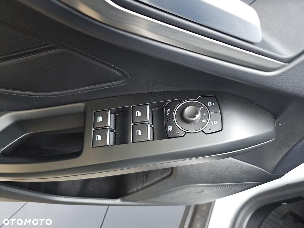 Ford Focus SW 1.5 EcoBlue Titanium - 18