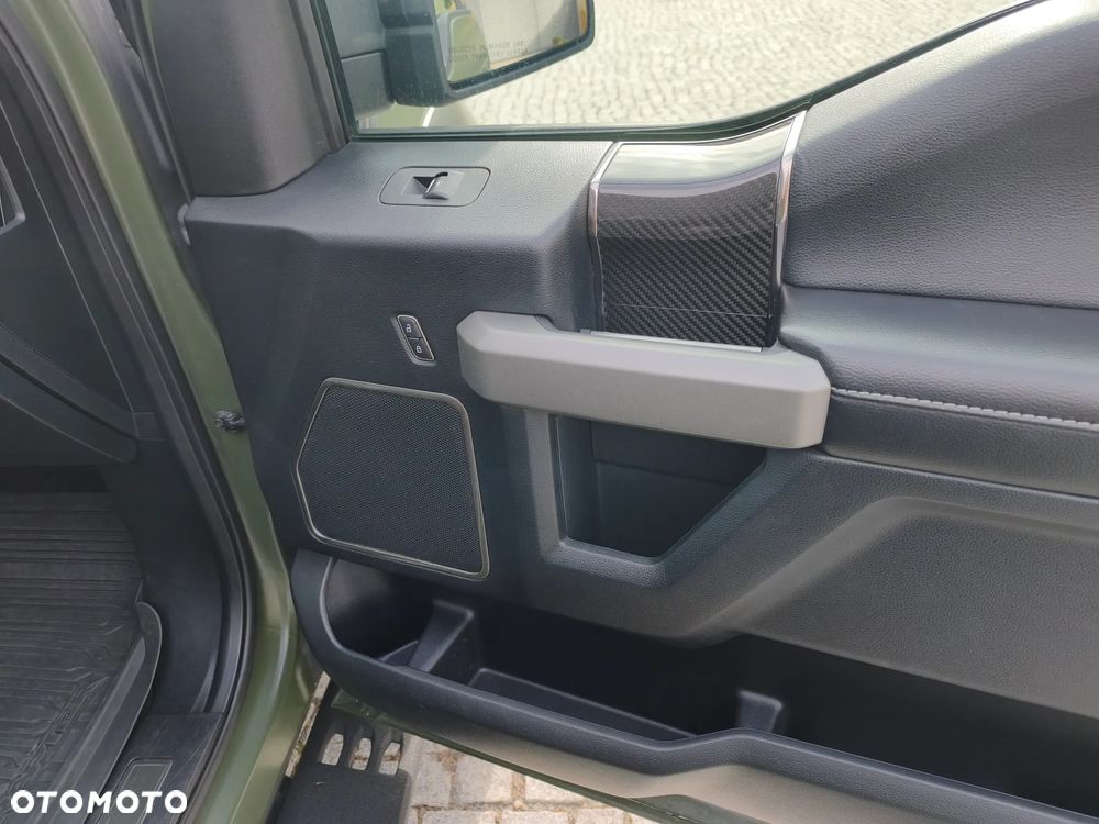 Ford F150 - 24