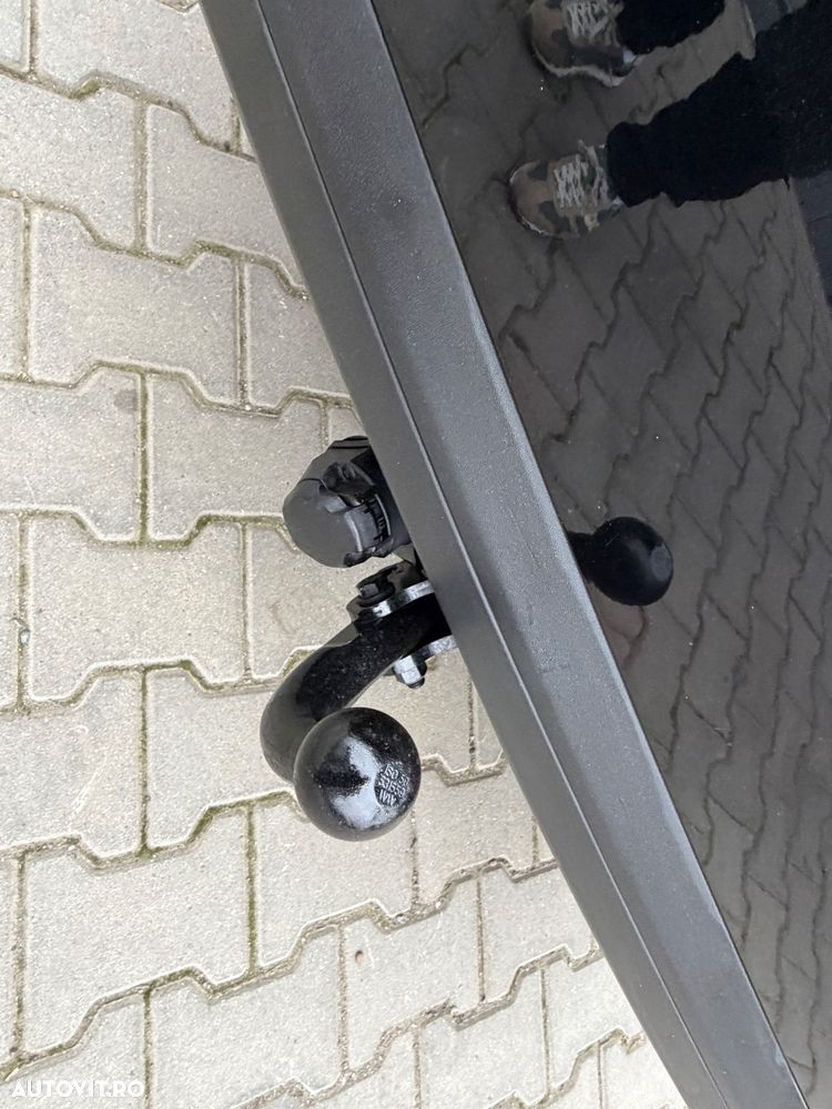 Volkswagen Jetta 1.9 TDI DPF United - 21