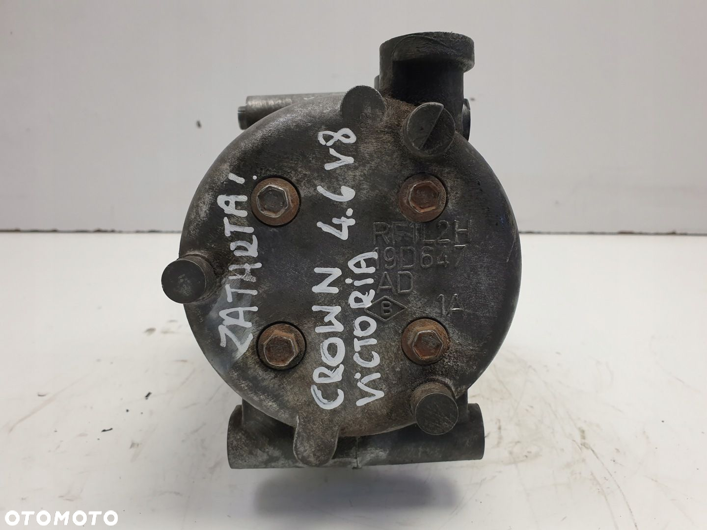 Ford Crown Victoria II 4.6 V8 SPRĘŻARKA KLIMATYZACJI pompa RF1L2H19D647AD - 3
