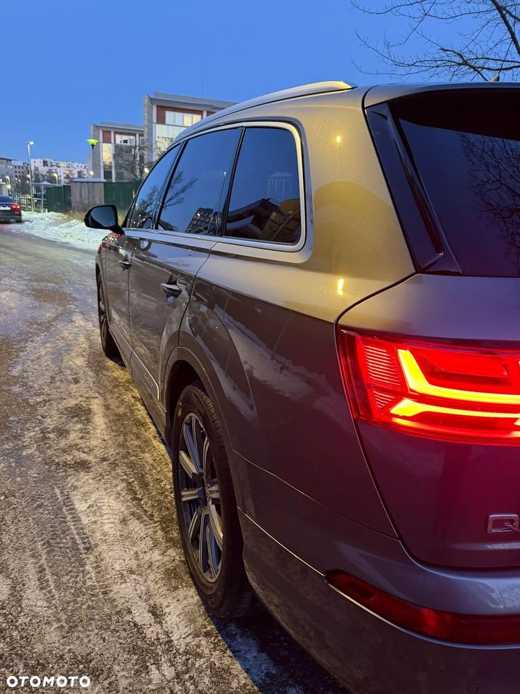 Audi Q7 - 19