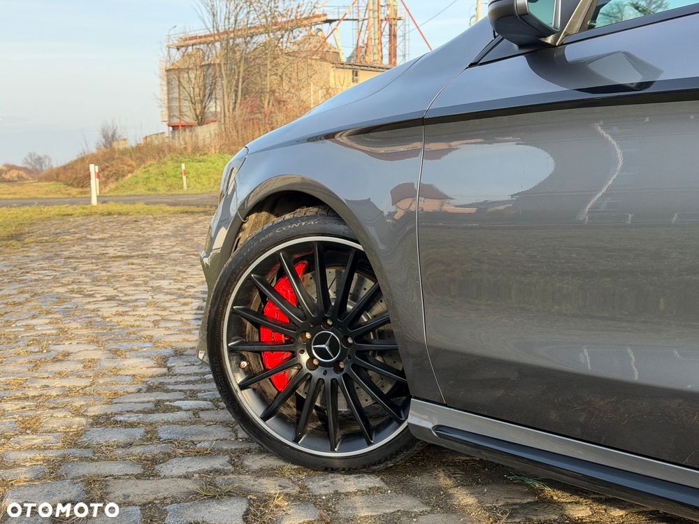 Mercedes-Benz CLA 45 AMG 4Matic 7G-DCT - 9