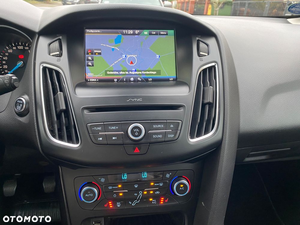 Ford Focus 1.5 EcoBoost STart-Stopp-System Titanium - 10