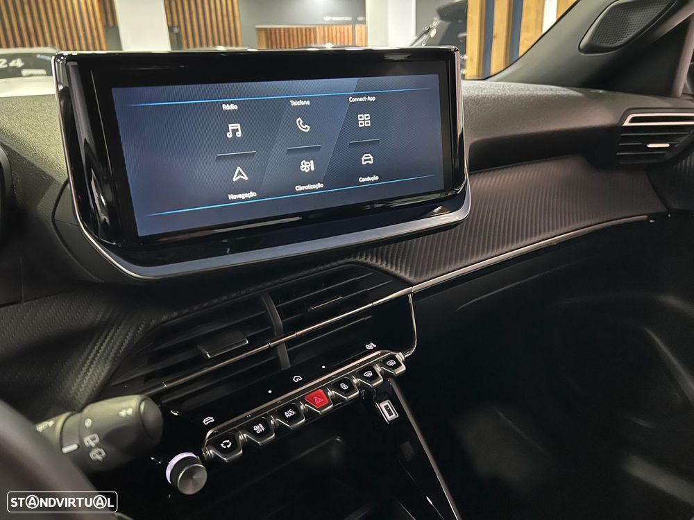 Peugeot 2008 1.2 PureTech Style - 19