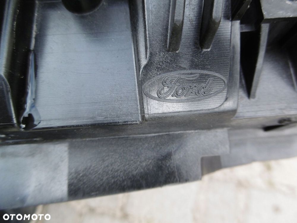 FORD FIESTA MK8 - pas przedni - 7