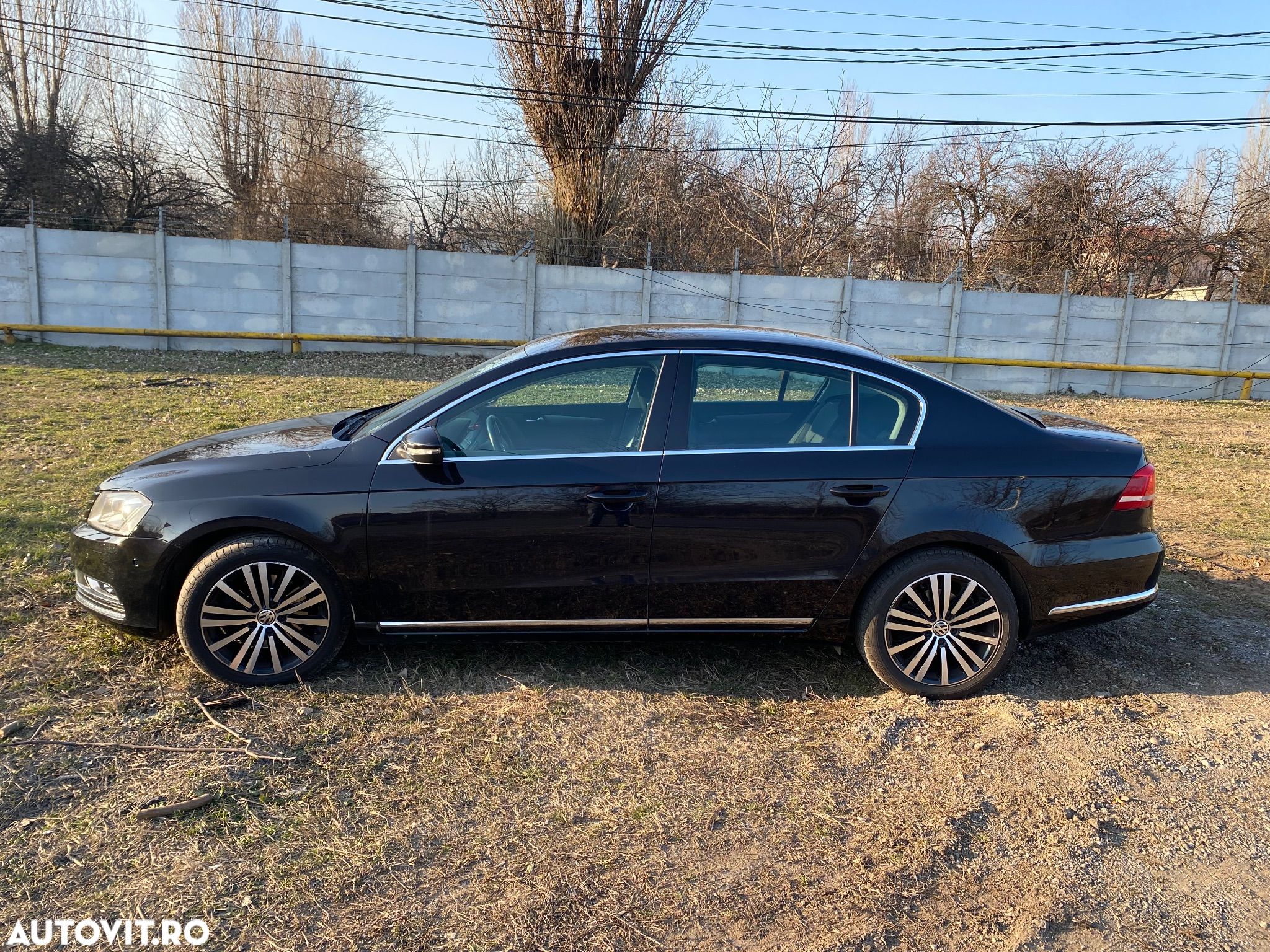 Volkswagen Passat 2.0 TDI BlueMotion Tehnology 4Motion Comfortline - 1