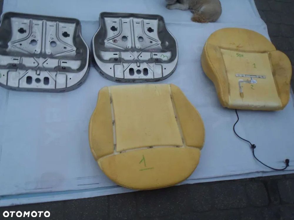 fotel stelaż gąbka oparcie szyny zębatka materiał skóra fiat 500
