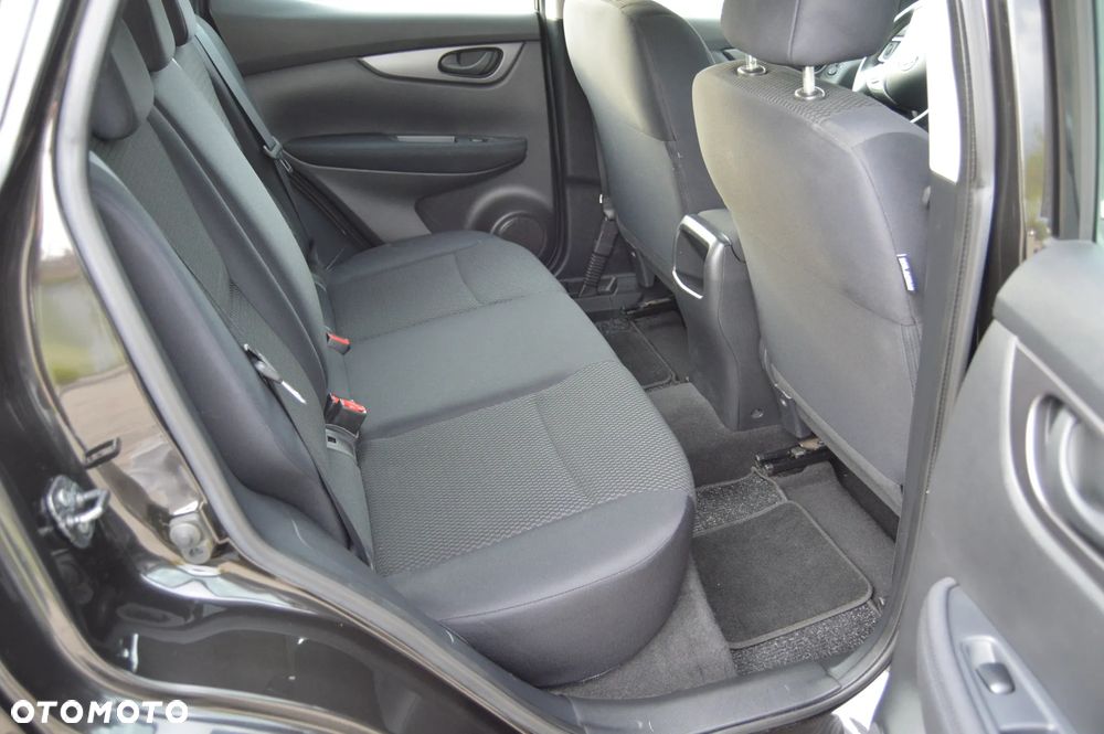 Nissan Qashqai 1.2 DIG-T Acenta EU6 - 6