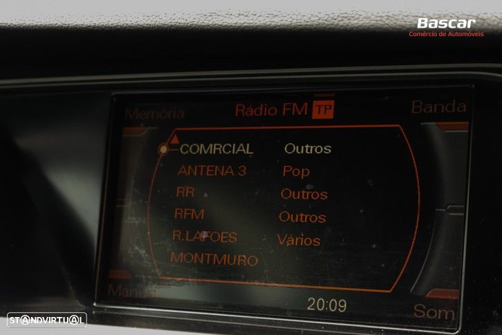 Audi A4 Avant 2.0 TDI Business Line Sport - 38