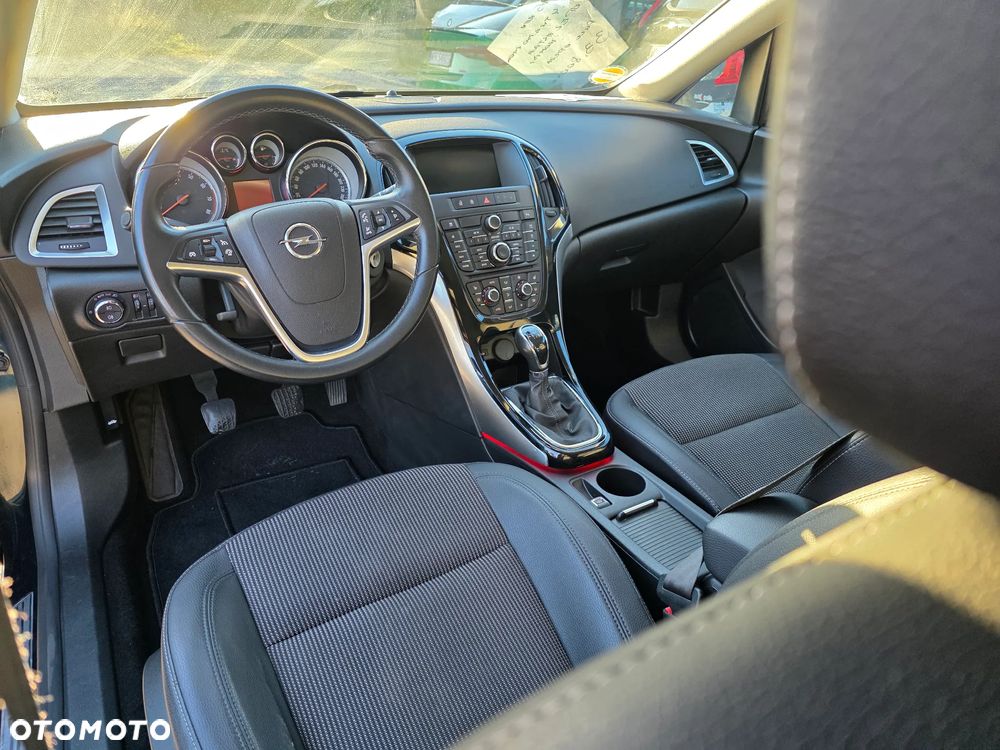 Opel Astra - 10