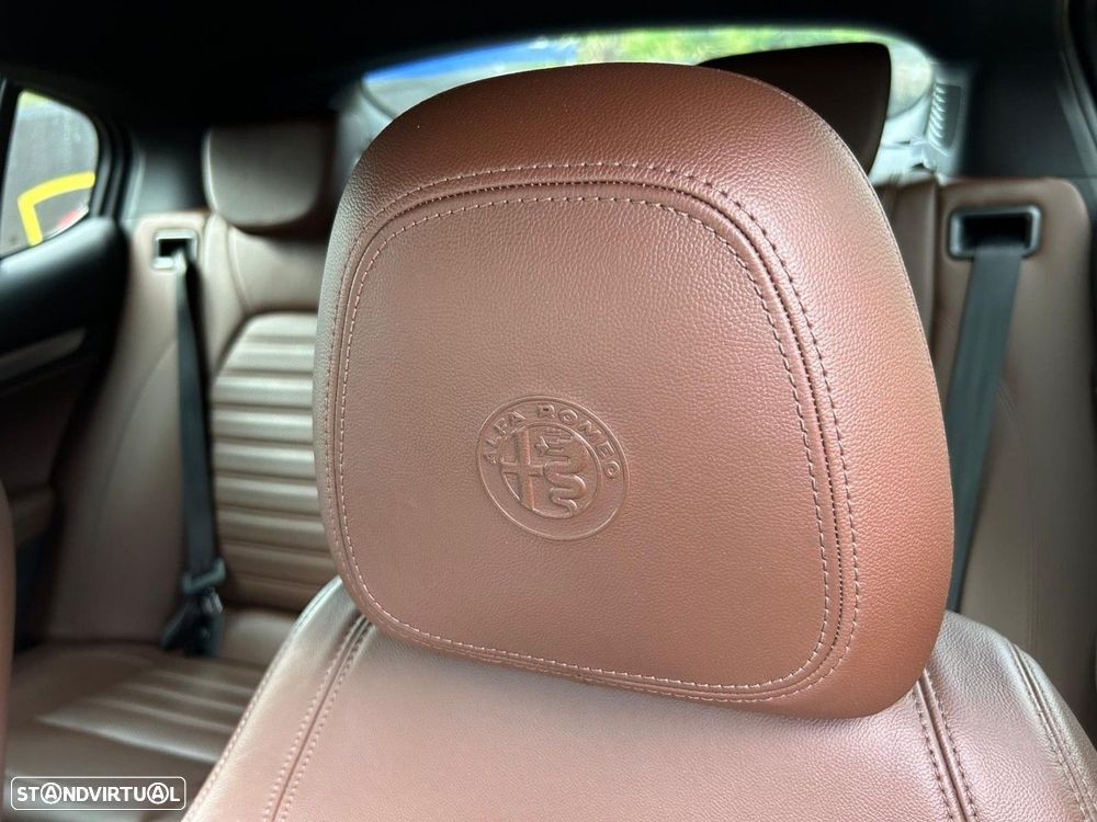 Alfa Romeo Stelvio 2.2 D Super AT8 Q4 - 27
