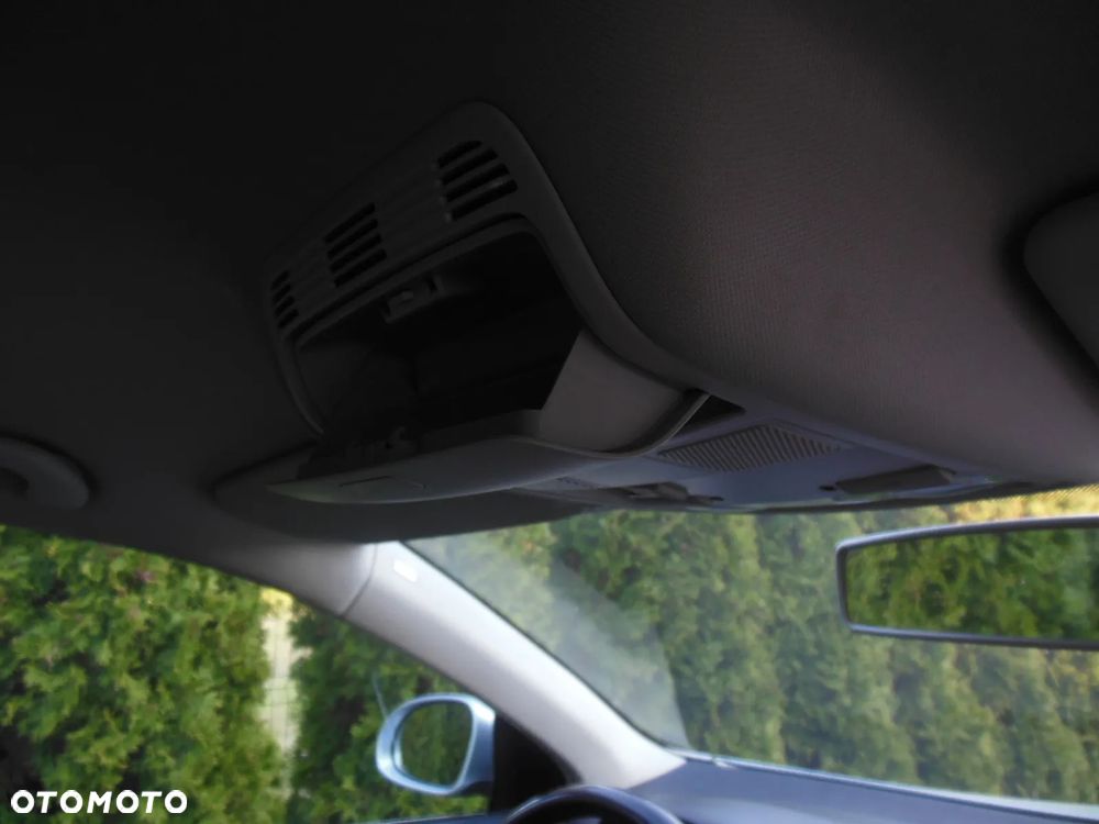 Volkswagen Golf 1.2 TSI BlueMotion Technology Comfortline - 18