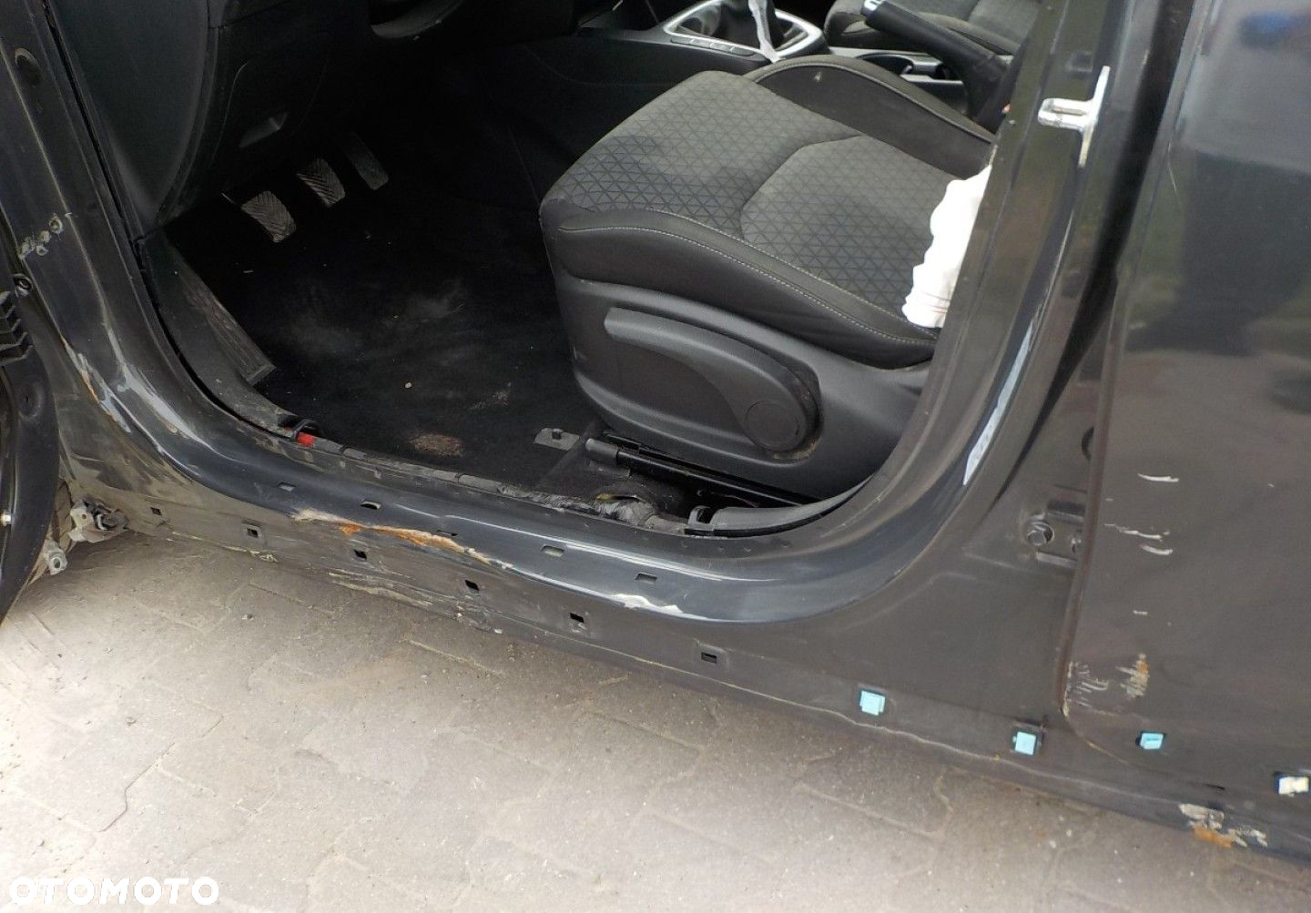 Kia XCeed - 24