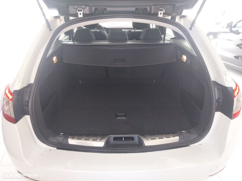 Peugeot 508 SW 1.6 e-HDi Active 2-Tronic 105g - 13
