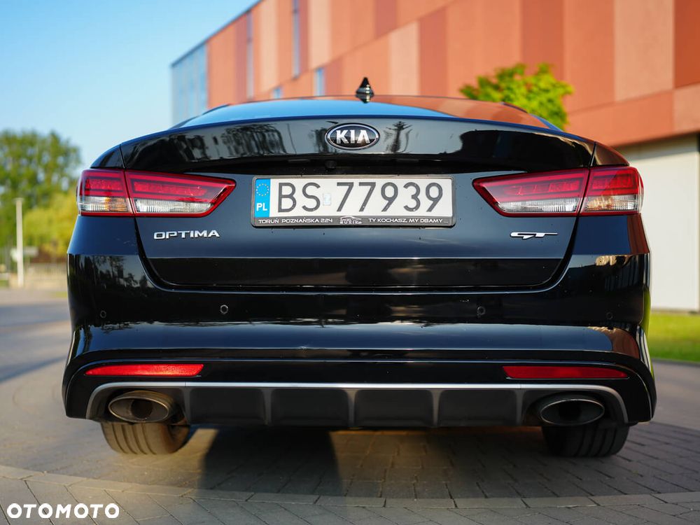 Kia Optima - 28